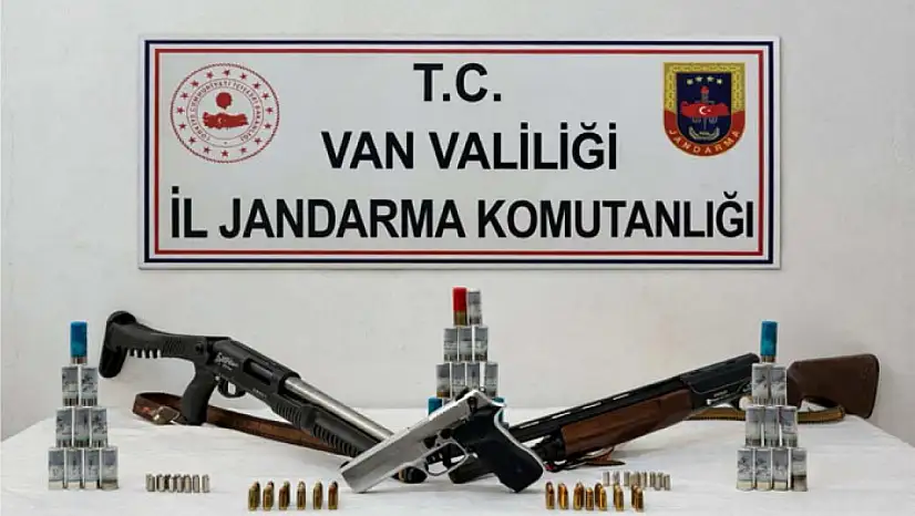 Van'da ruhsatsız silah operasyonu