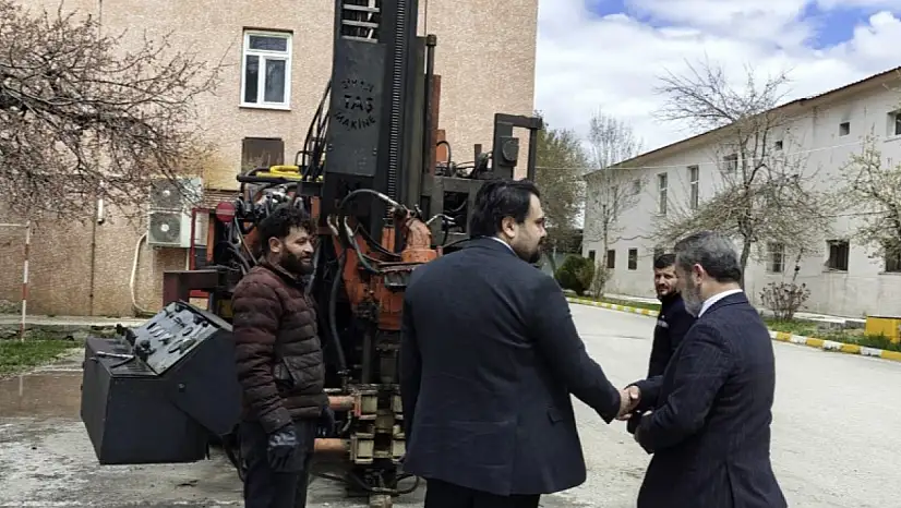 Van'da yeni yapılacak 100 yataklı devlet hastanesi için ilk adım atıldı