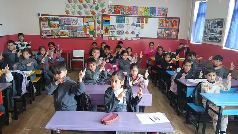 Van'dan 3 proje Maarifin Yüz Akı dergisinde yayınlandı