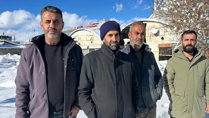 Van'ın 27 yıllık Mısır Çarşısı iki katlı modern arasta oluyor