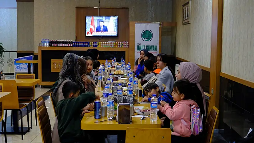 Van Umut Kervanı'ndan bayram öncesi mutluluk köprüsü!