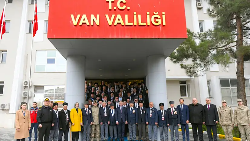 Vanlı gaziler Karadeniz gezisine uğurlandı