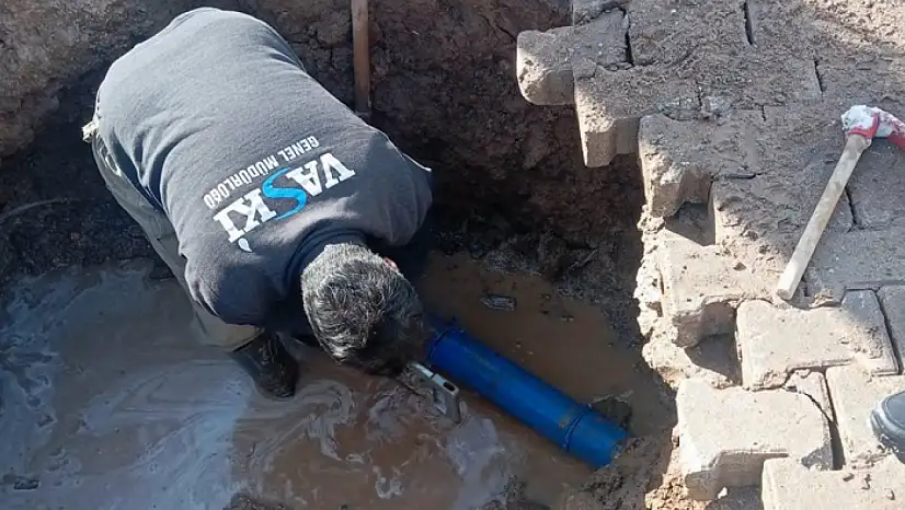 VASKİ'den su arızasına müdahale