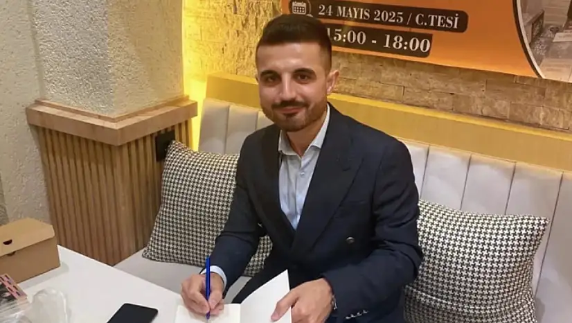 Yusuf Kazak: Van'da geniş kapsamlı kitap fuarı düzenlenmeli