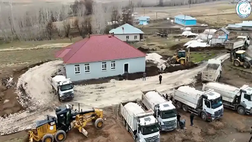 Abdal Mezrası Mahallesi'nde taziye evlerinin zemini yenilendi