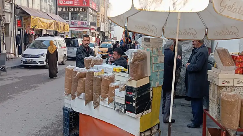 Açık tütün satışı düşüşte: Yeni nesil hazır pakete yöneldi