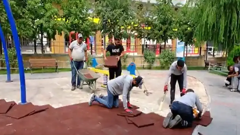 Ahmet Çam Parkı'nda yenileme çalışmaları başladı