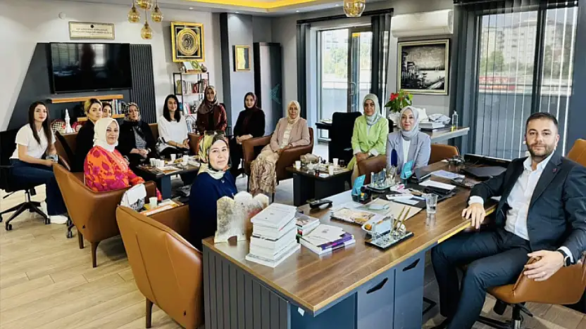 Alpaslan'dan TÜGVA İl Temsilcisi Hamza Sığınç'a ziyaret