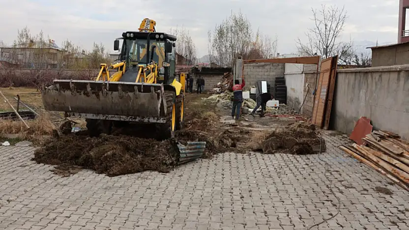 Altıntepe Mahallesi'nde yeni yol eski Erzurum yoluna bağlanıyor
