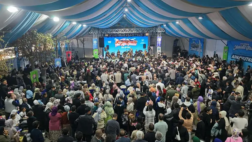 Arnavutköy'de 'Van-Ağrı Memleket Günleri' coşkusu