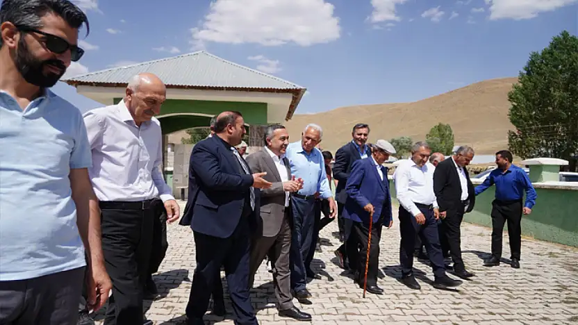 Arvas, Gölardı Mahallesi'nde vatandaşlarla buluştu