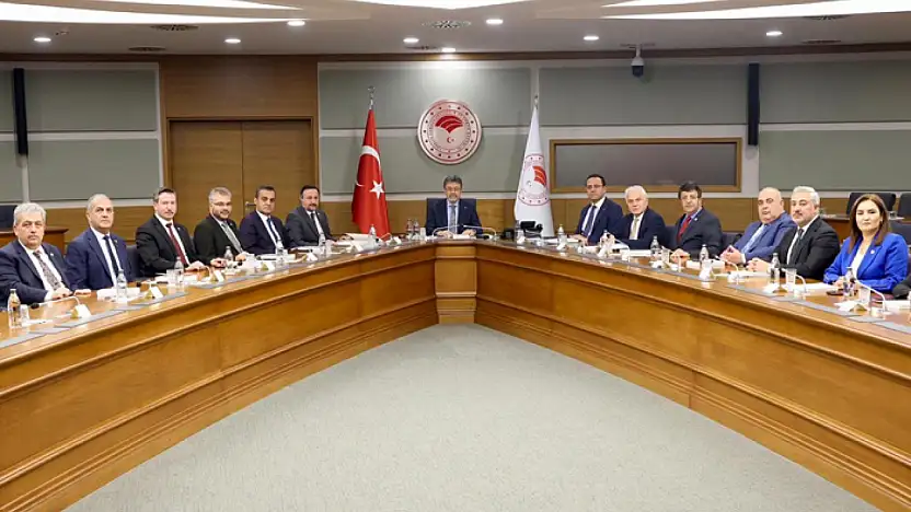 Bahçesaray'da Türkiye'nin ilk balık kuluçkahanesi kuruluyor