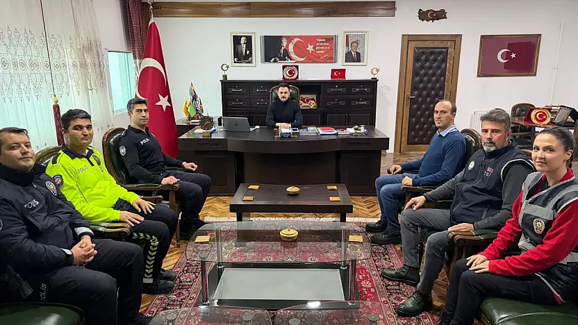 Bahçesaray Emniyetinden Kaymakam Arslanargun'a idareciler günü ziyareti