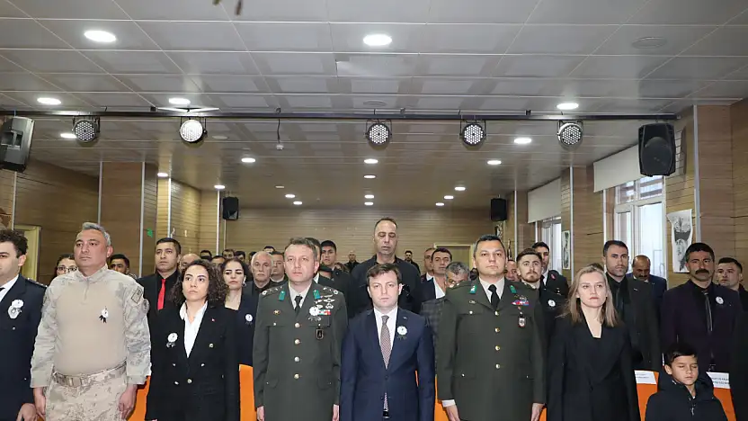 Başkale'de 10 Kasım Atatürk'ü anma programı düzenlendi