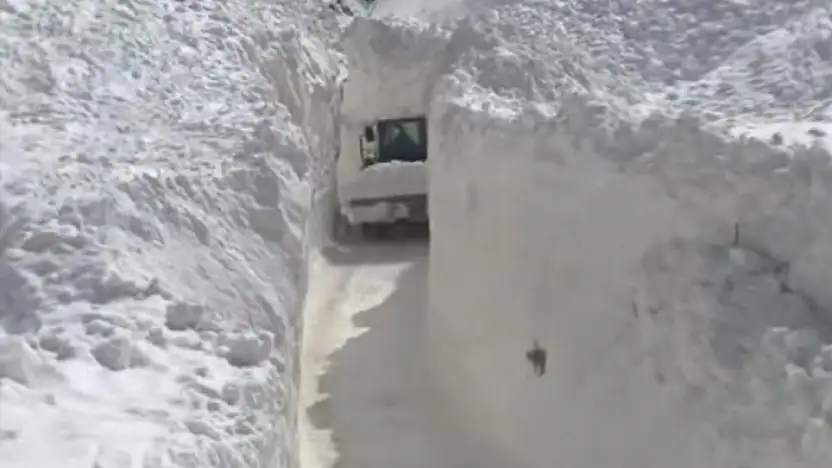 Başkale'de çığ esareti