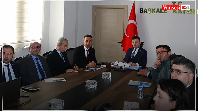 Başkale'de ikinci dönem için eğitim stratejileri masaya yatırıldı