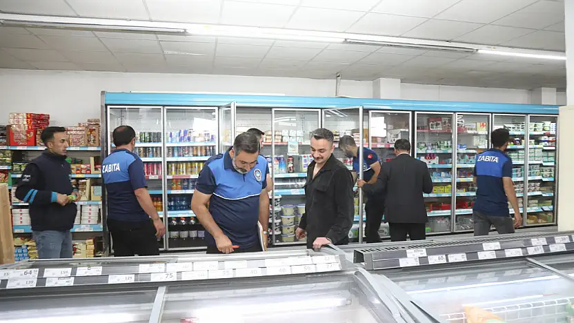 Başkale'de marketlere sıkı denetim