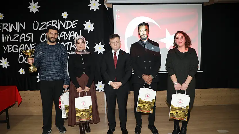 Başkale'de öğretmenler günü etkinlikleri