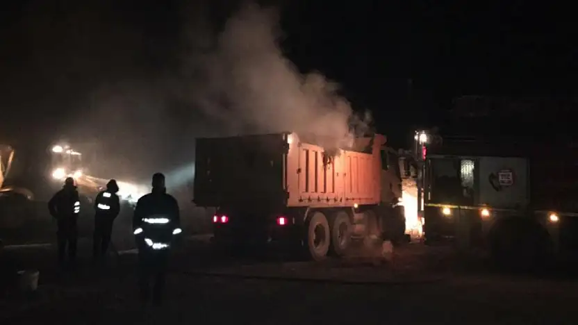 Başkale'de samanlıkta korkutan yangın