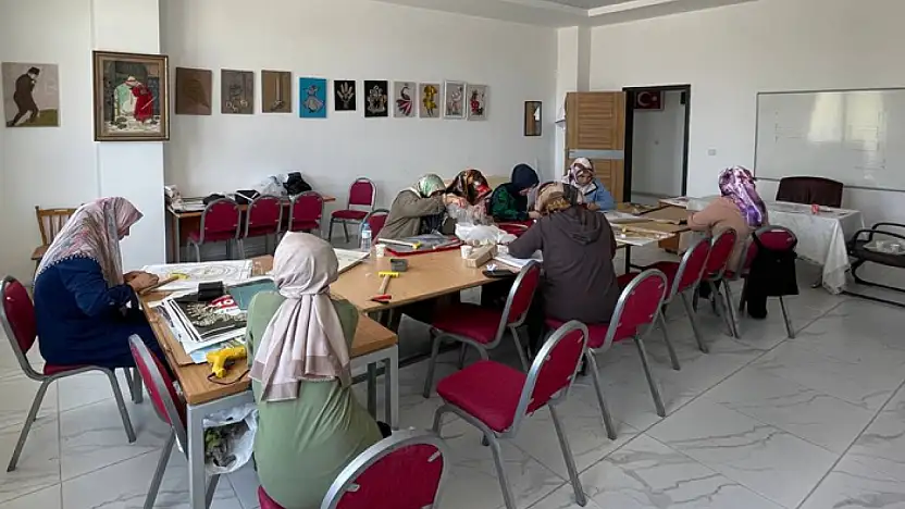 Bedesten Çarşısı'nda filografi kursu açıldı