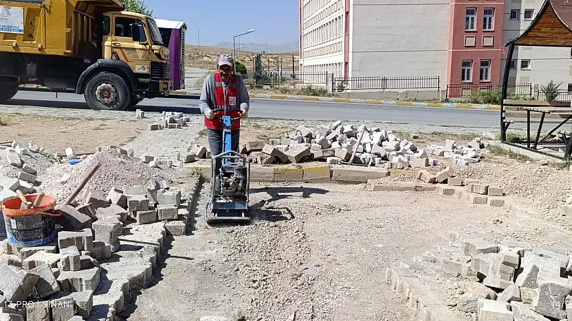 Edremit Belediyesi çalışmalarını sürdürüyor