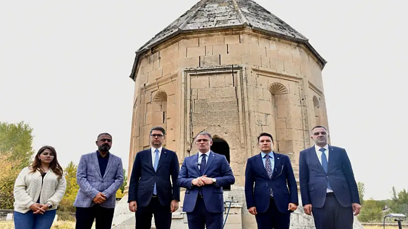 Erciş Kadem Paşa Kümbeti restore ediliyor