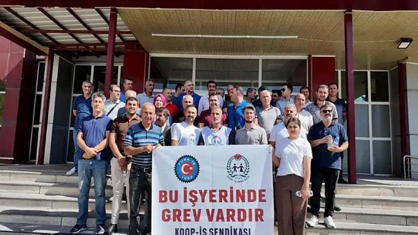 Erciş SYDV çalışanları greve başladı