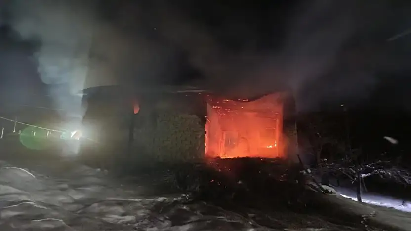 Erciş'te 3 ayrı yangın