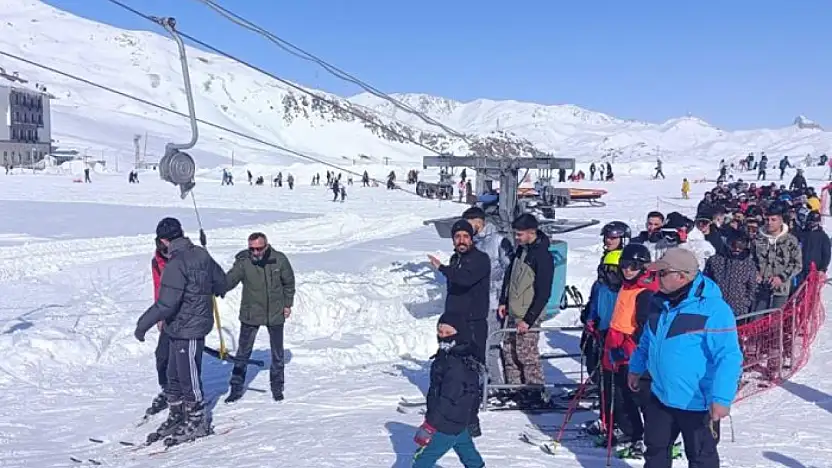 Hakkari, kayak sporunda merkez oluyor