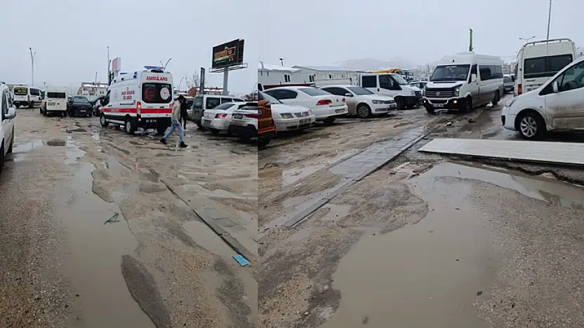 Hastane kampüsündeki çukurlar gölete dönüştü