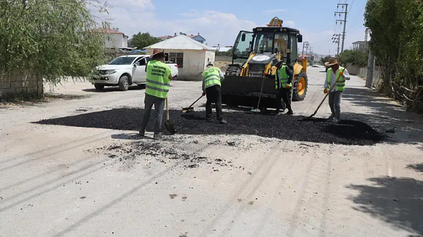 İskele Mahallesi'nde yol çalışması