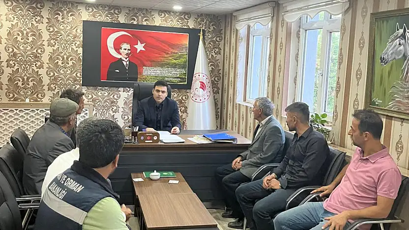 Kaymakam Kılıç, telef olan küçükbaş hayvanların sahipleriyle bir araya geldi