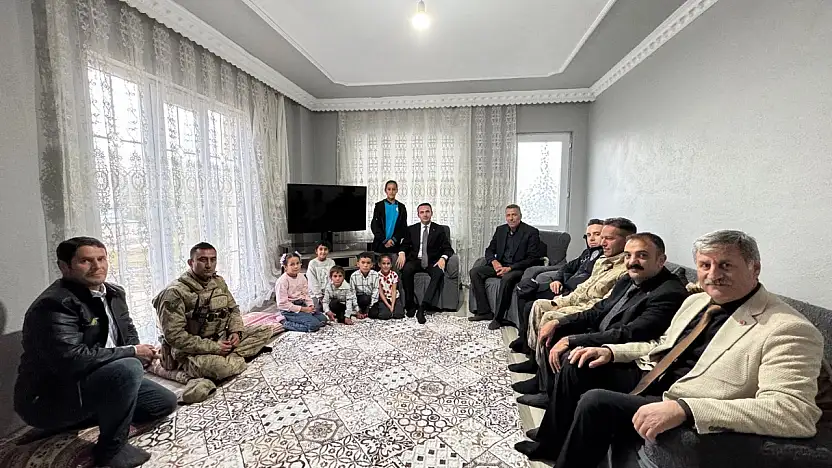 Kaymakam Bakan'dan şehit ailelerine ziyaret