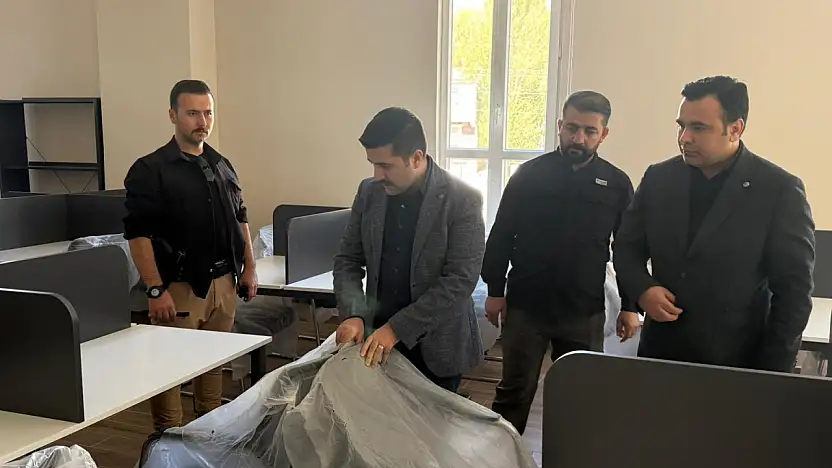 Özalp'ta yeni halk kütüphanesi açılışa hazırlanıyor
