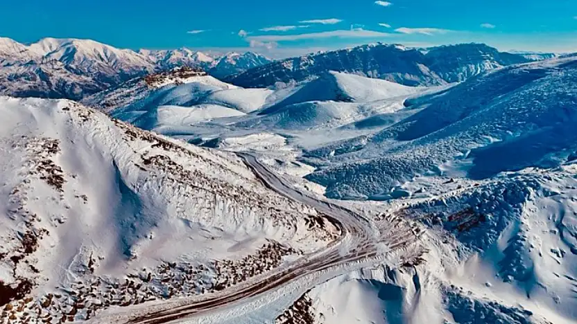 Pervari-Van yolu ulaşıma kapandı