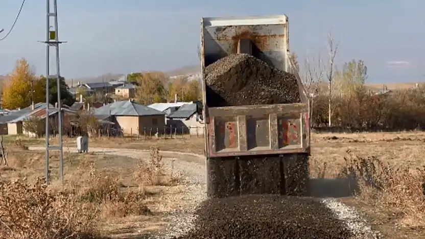 Pirgarip Mahallelesi'nde çalışmalar sürüyor