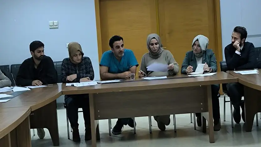 Sarıkaya: Yoğun bakım hizmetlerinde kaliteyi yükseltmeyi hedefliyoruz