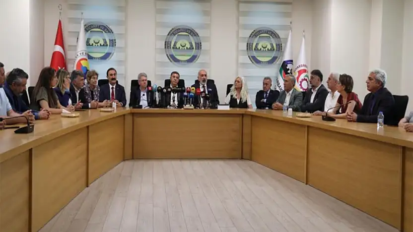 STK'lardan PKK'nın silah bırakmasına ilişkin açıklama