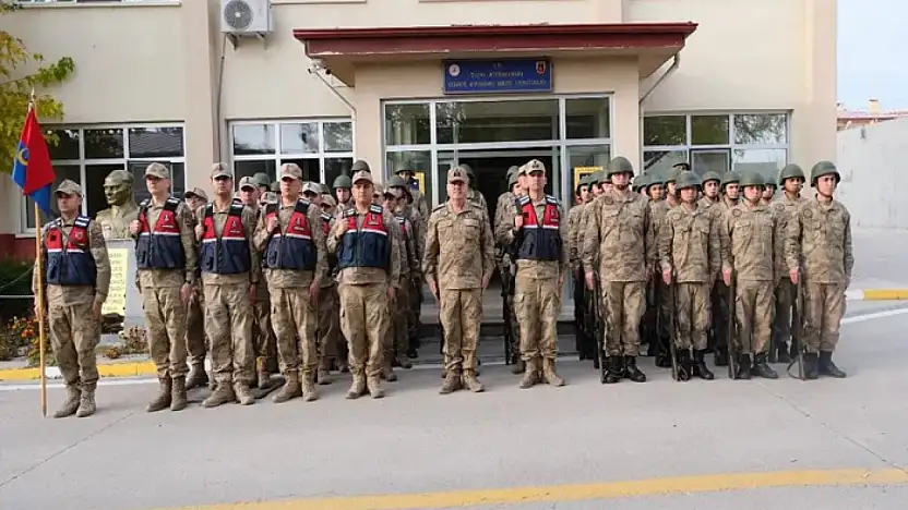 Tuğgeneral Avkıran'dan jandarma birliklerine moral ziyareti