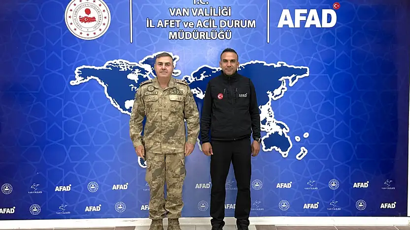 Tuğgeneral Mücahit Avkıran'dan AFAD İl Müdürlüğü'ne ziyaret