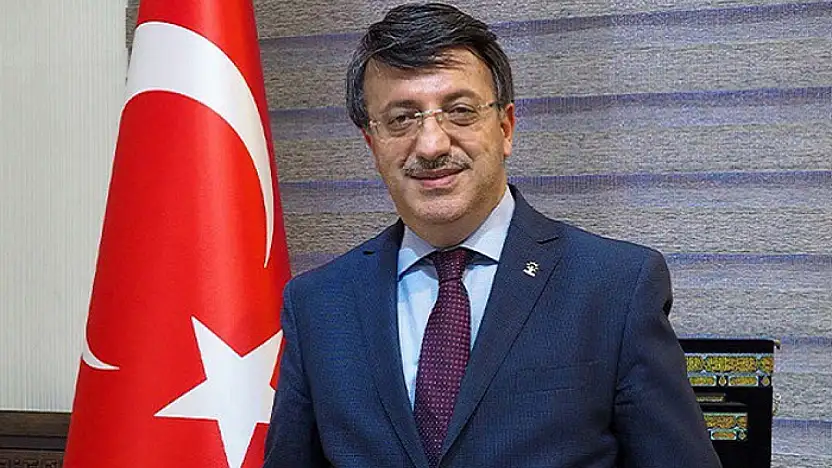 Türkmenoğlu: Asrın felaketi sonrası birlikte ayağa kalktık