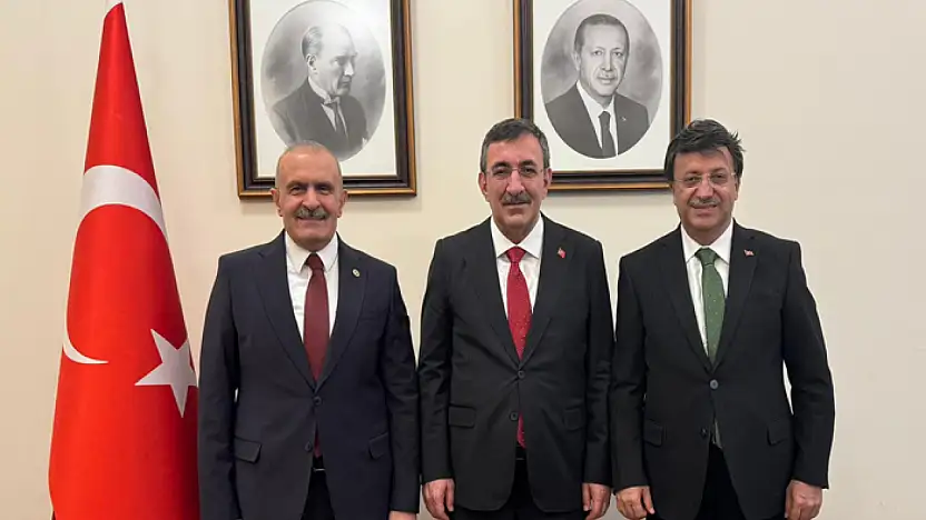 Türkmenoğlu ve Kayatürk'ten Yılmaz'a ziyaret