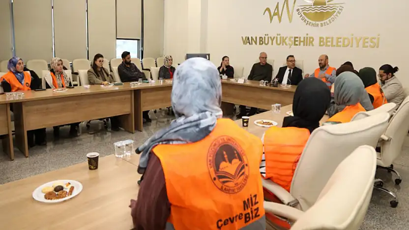 Üniversite öğrencilerine iklim değişikliği semineri