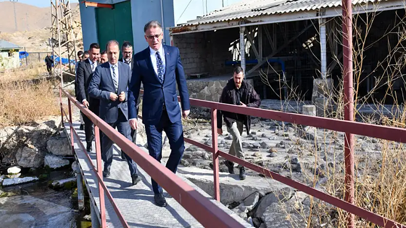 Vali Balcı, Gürpınar'da incelemelerde bulundu