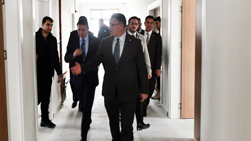 Vali Balcı, Kur'an kursu inşaatında incelemelerde bulundu