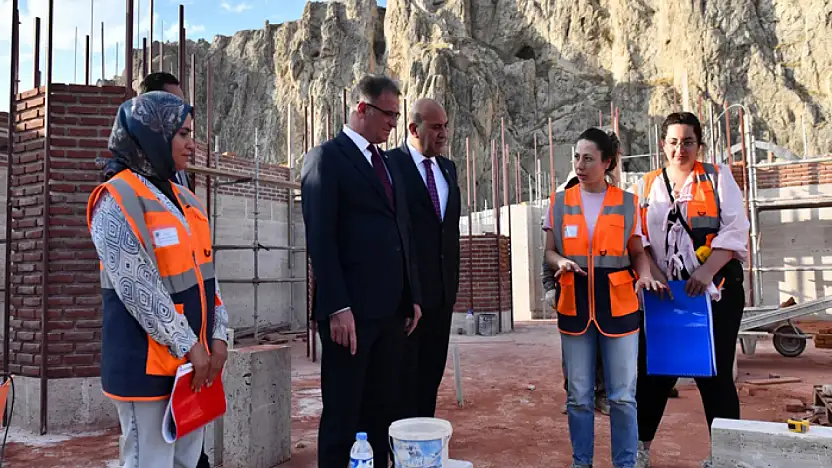 Vali Balcı, Ulu Cami restorasyon çalışmalarını inceledi