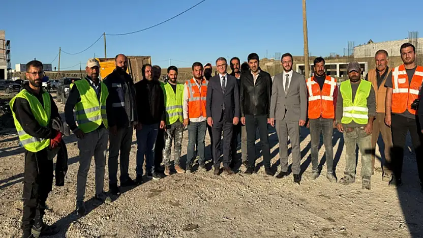 Vali Balcı, yeni sebze hali inşaatında incelemelerde bulundu