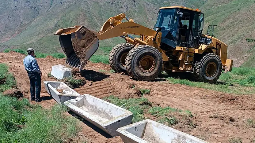 Van Büyükşehir Belediyesi kırsalda tarımsal verimliliği artırıyor