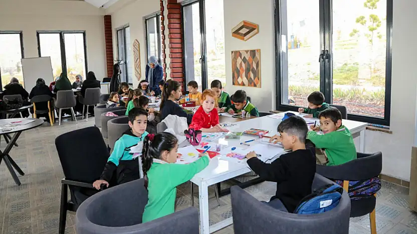 Van Büyükşehir Belediyesi'nin ücretsiz kursları yoğun ilgi görüyor