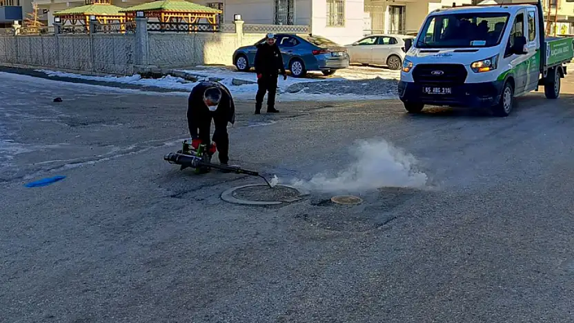 Van Büyükşehir Belediyesi'nin kışlak çalışmaları sürüyor